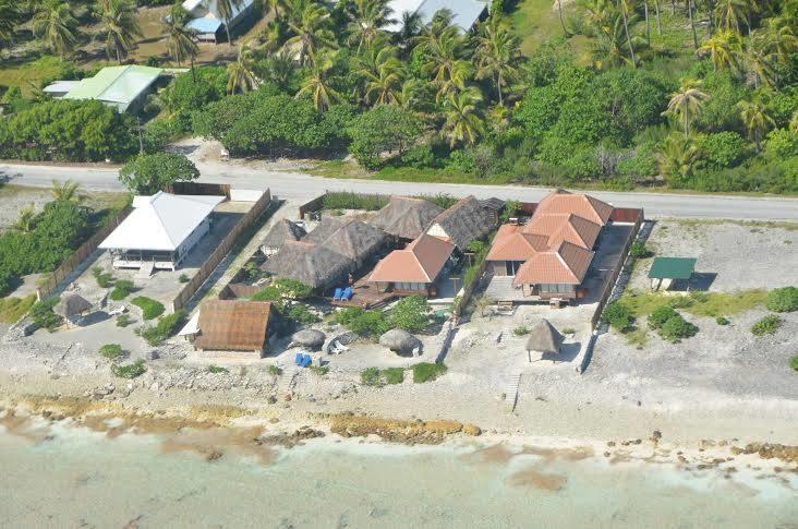 Miki Miki Lodge Avatoru Exterior foto